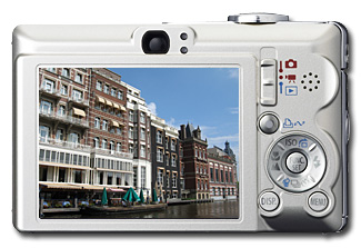 2.5-inch type: DIGITAL IXUS 55