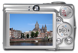 2.5-inch type: DIGITAL IXUS 750