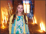Image blur occurs when a tripod is not used.
